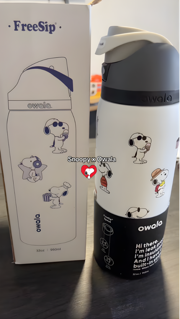 Snoopy 32oz FreeSip